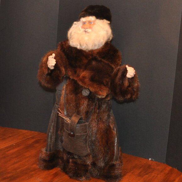 Old World Woodland Santa Handmade Upcycled Leather Beaver Fur Coat 26" Tall - Picture 9 of 10